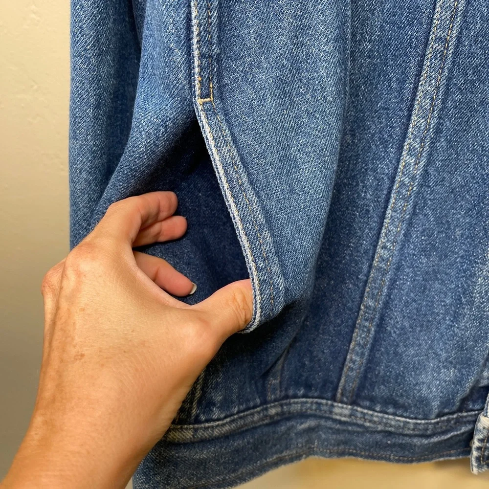 Tommy Jeans VTG Y2K Classic Unisex Denim Jean Jacket